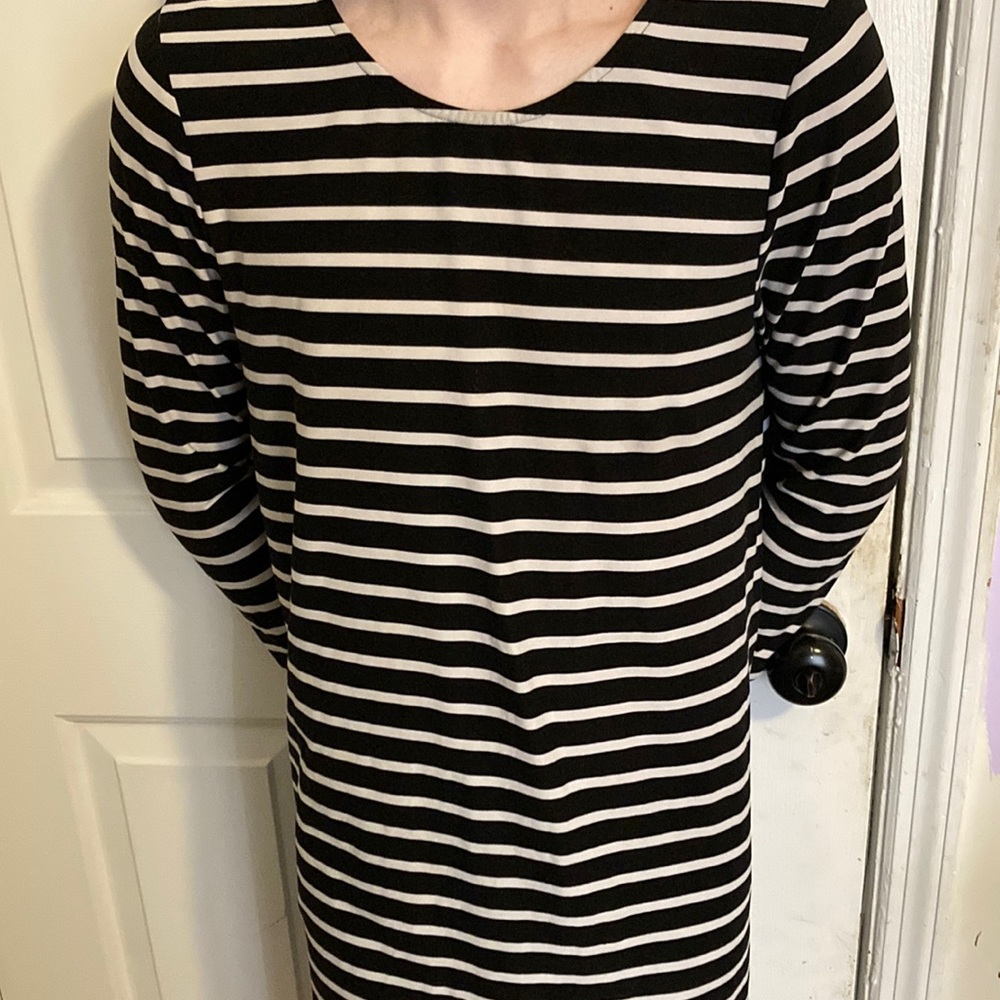 Bobbie brooks black and white striped blouse